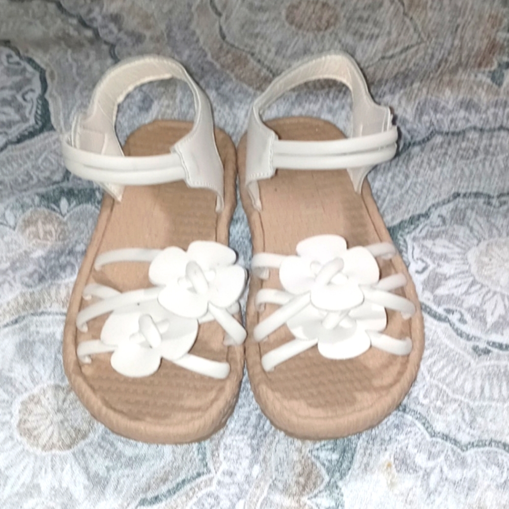 Girls fashion flower sandals